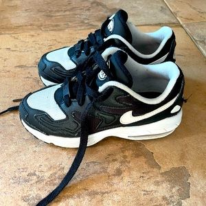 Nike Air Max Black White Child Size 12